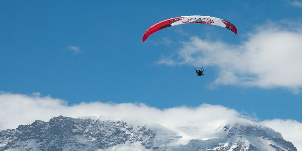 taxi for paraglding in pokhara